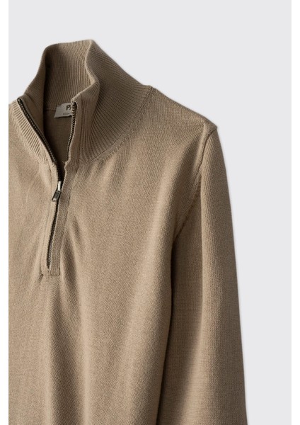 Erkek Çocuk Dik Yakalı Yarım Fermuarlı Bej Triko indirimleri