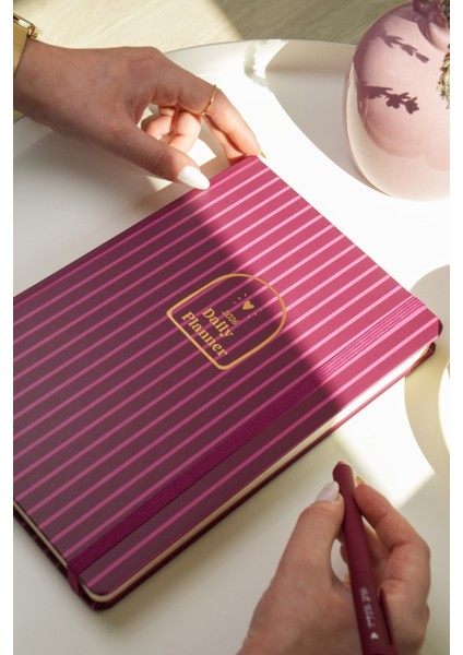 2026 Yılı Günlük Ajanda 16X24 cm - 12 Aylık fırsatları