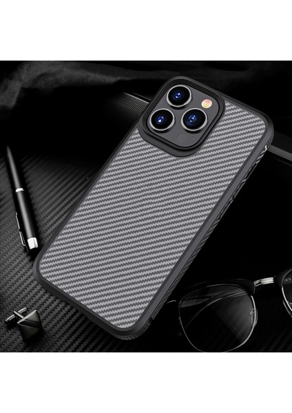 iPhone 13 Için Karbon Fiber Tpu + Pc Kılıfı (Yurt Dışından) fiyatları