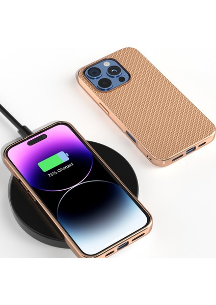 iPhone 16 Pro Için Karbon Fiber Dokulu Kılıf (Yurt Dışından) modelleri
