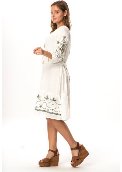 Yarım Kol Vual Yeşim Kemer Detaylı Nakışlı Kısa Yazlık Elbise Beyaz Byz indirimleri