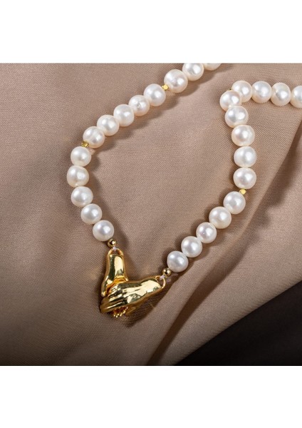 Beyaz Inci Doğal Taş Gümüş El Ele Kolye Zarif ve Şık Tasarım