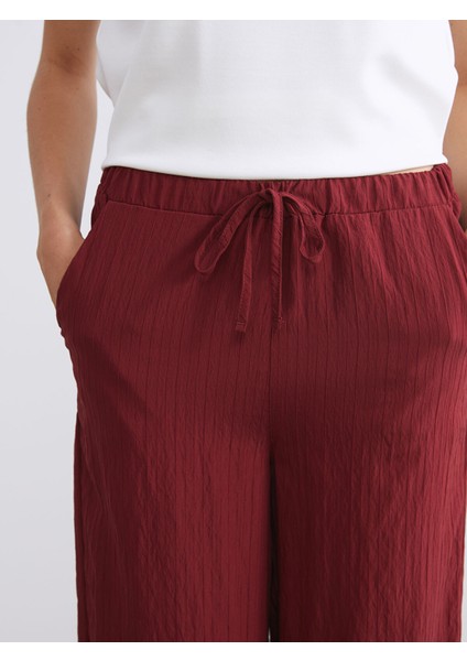 Yeni Sezon Beli Lastikli Dokulu Kadın Pantolon fırsatları