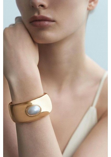 Brand Inci Detaylı Kalın Gold Cuff Bileklik