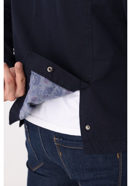 Erkek Fermuarlı ve Çıtçıtlı Mevsimlik Çift Yırtmaç Detaylı %100 Pamuk Regular Kalıp Iç Cepli Mont indirimleri