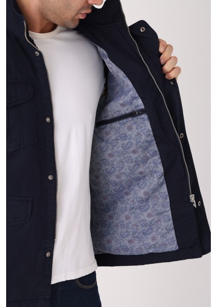 Erkek Fermuarlı ve Çıtçıtlı Mevsimlik Çift Yırtmaç Detaylı %100 Pamuk Regular Kalıp Iç Cepli Mont