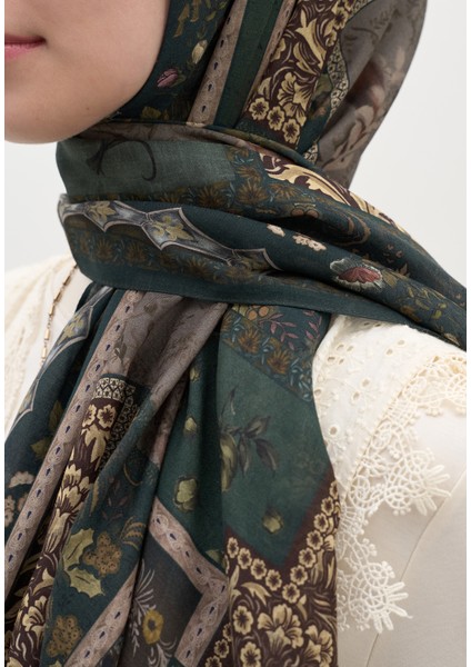 Wıld And Pure Desen Şal Koyu Yeşil fırsatları