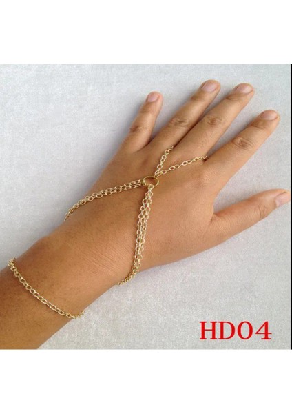 Zarif Zincirli Kadın Şahmeran