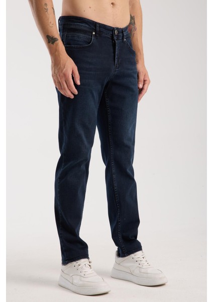 Erkek Slim Fit/normal Kesim Jean Pantolon - Esnek (%2 Elastan) ve Pamuklu (%98) indirimleri