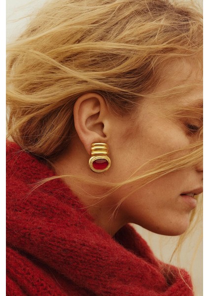 Koyu Kırmızı Taşlı Kombine Kabartma Gold Vintage Küpe fiyatları