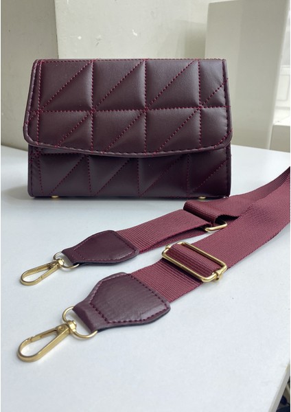 Kadın Siyah Çapraz Kapitone Çanta Capitone fiyatları