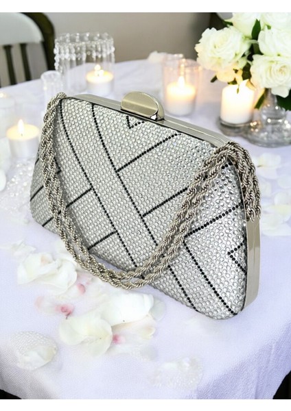 Gümüş Renk Zincir Kulplu Kadın Abiye Çanta Mezuniyet Düğün Nişan