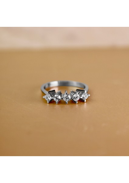 Badem Tırnak Pırlanta Modeli 925 Ayar Beştaş Gümüş Yüzük- Taşlar 3 mm fırsatları
