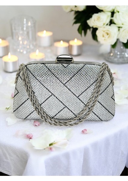 Gümüş Renk Zincir Kulplu Kadın Abiye Çanta Mezuniyet Düğün Nişan fiyatları