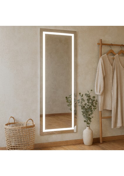 Organik Form Dalgalı Dekoratif Duvar Aynası – Modern Tasarım