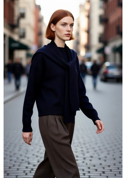 Kadın Bisiklet Yaka Oversize Kesim Düşük Kol Kalın Triko Kazak Soğuk Havalarda Konforlu ve Modern fırsatları