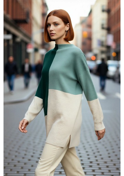 Kadın Relaxed Kalıp Dik Yaka Renk Bloklu Triko Kazak Kış Günleri Için Konforlu ve Şık Seçim