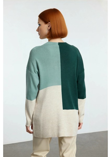 Kadın Relaxed Kalıp Dik Yaka Renk Bloklu Triko Kazak Kış Günleri Için Konforlu ve Şık Seçim fırsatları