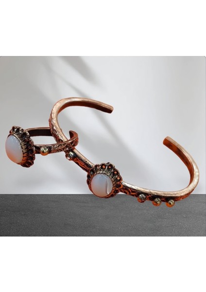 El Yapımı Doğal Taşlı Bakır Bilezik ve Yüzük Takı Seti, Şık ve Zarif Tasarım modelleri