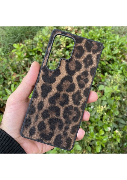 Samsung Galaxy S24 Ultra Kılıf Leopar Desenli Içi Kadife Kapak