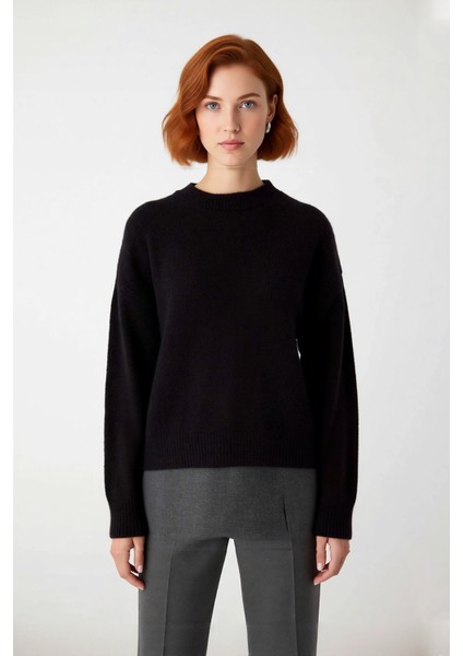 Kadın Modern Oversize Triko Kazak Bisiklet Yaka Düşük Kol Rahat ve Şık Görünüm Sağlar Kaliteli fiyatları