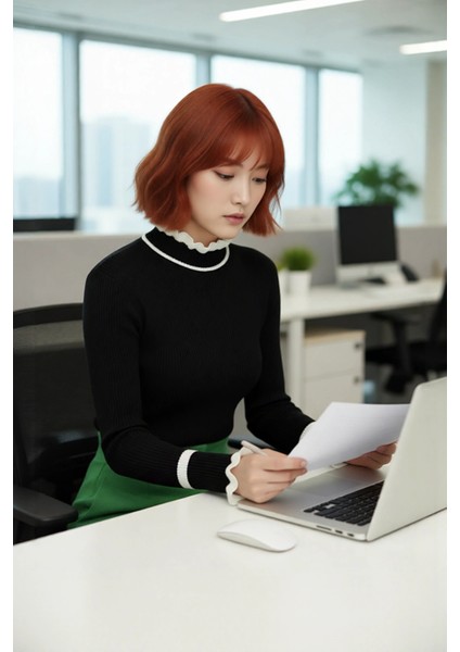 Kadın Akrilik Dokuma Dik Yaka Fitilli Triko Kazak Kış Sezonu Için Özel Tasarım Rahat ve Şık Görünüm