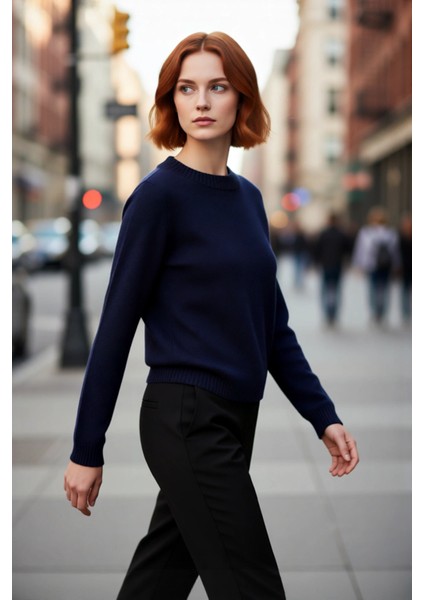 Kadın Regular Boy Orta Kalınlıkta Rahat Oversize Triko Kazak Şık Yan Düğme Detaylarıyla Öne Çıkıyor fırsatları