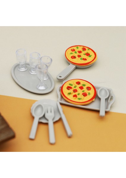 1/18 Minyatür Barbekü Masaları ve Sandalyeler Pizza Şarap Bardakları Bebek Ev Mobilyaları Masa Dekorasyon Oyuncaklar (Yurt Dışından) fırsatları