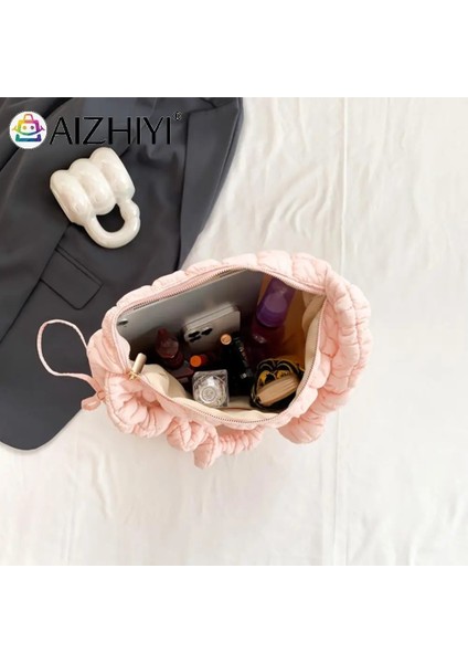 Yeşil Kadın Crossbody Çanta Pilili Bulut Kapitone Onay Bayan Çanta Uzay Pamuk Moda Basit Büyük Kapasiteli Rahat Alışveriş Çantası (Yurt Dışından) modelleri