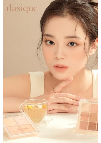 Karıştırılabilir Renklere Sahip 4lü Allık Paleti Dasıque Blending Mood Cheek (#01 Warm Blending)