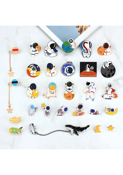 Stil 10 Karikatür Gezegen Astronot Balina Emaye Pimleri Yaratıcı Uzay Ay Yıldız Galaxy Roket Broş Havacılık Çanta Yaka Rozetleri Takı Hediye (Yurt Dışından) modelleri