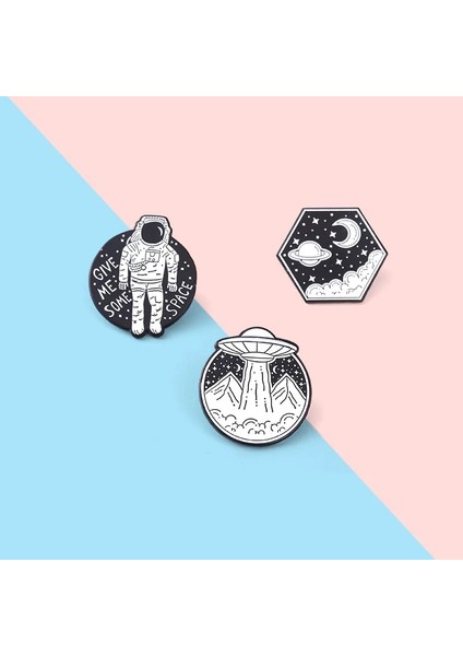 Style.13 Yaratıcı Trendy Karikatür Uzay Güneş Yağı Damlası Yaka Broş Rozetleri Pin Denim Çanta Hediye Erkek Kadın Moda Takı Giysi Dekorasyon (Yurt Dışından) indirimleri