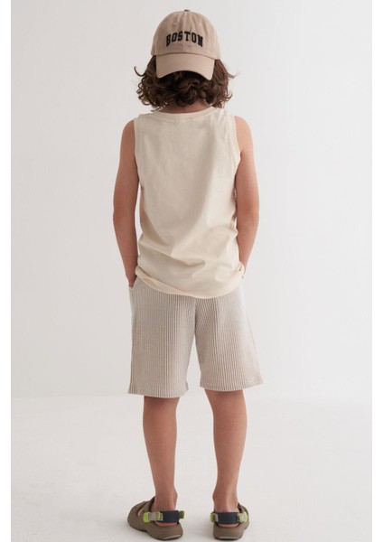 Erkek Çocuk Şortlu Takım Sıfır Kollu Yazı Baskılı Bağcık Aksesuarlı 8-14 Yaş, Krem