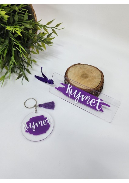Isme Özel Kişiye Özel Mor Detaylı Pleksi Kitap Ayracı ve Anahtarlık Seti