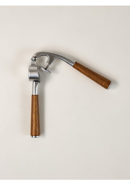 Lyra Akasya Saplı Sarımsak Ezici fiyatları