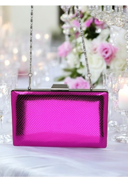 Fuşya Renk Balıksırtı Desenli Metal Saplı Parlak Rugan Deri Kadın Abiye Çanta Düğün Nişan fırsatları