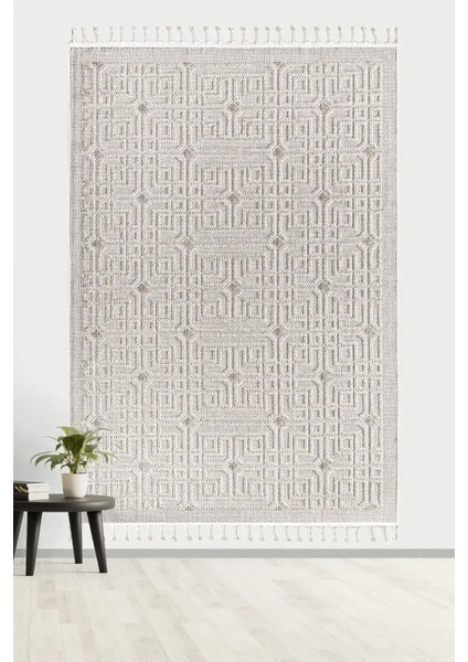 Valverde Krem ve Bej Renkli Dekoratif Model Yumuşak Bukle Sisal ve Püsküllü Makine Dokuma Halı modelleri