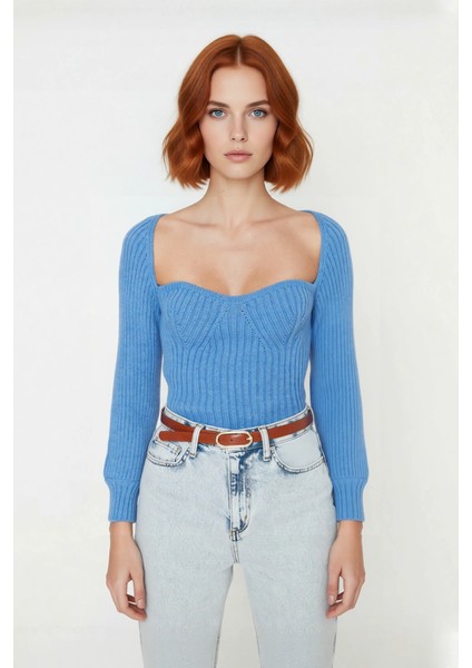 Kadın Basic Fitilli Crop Kahverengi Uzun Kol Kalp Yaka Akrilik Triko Kazak Rahat Gündüz Kombin fiyatları