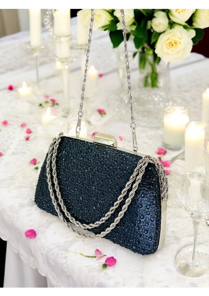 Lacivert Renk Taşlı Zincir Kulplu Kadın Abiye Çanta Mezuniyet Düğün Nişan modelleri
