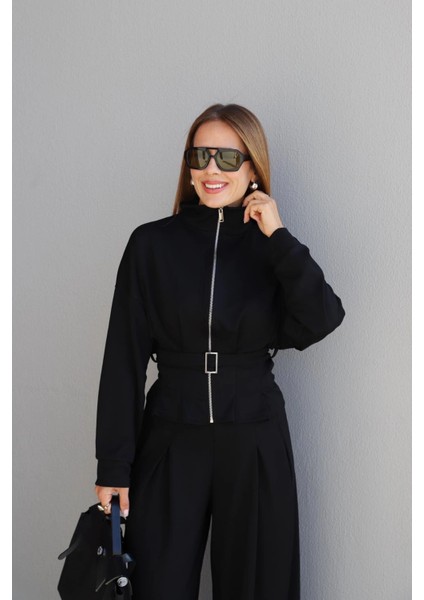 Siyah Kemer Detay Takım fırsatları