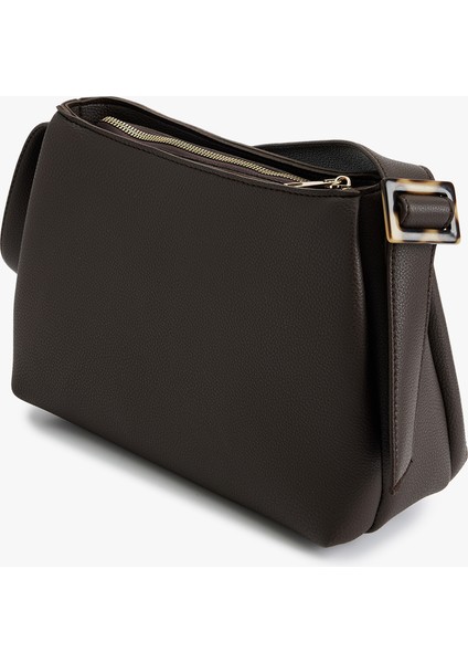 Fermuarlı Aksesuar Detaylı Suni Deri Omuz Çantası fiyatları