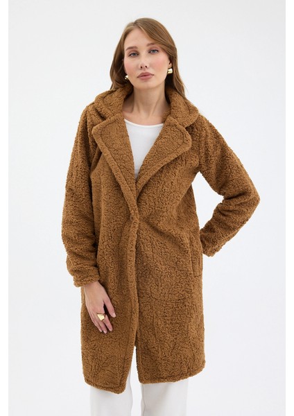 Camel Tek Düğmeli Çift Cepli Astarlı Buklet Kaşe Kaban