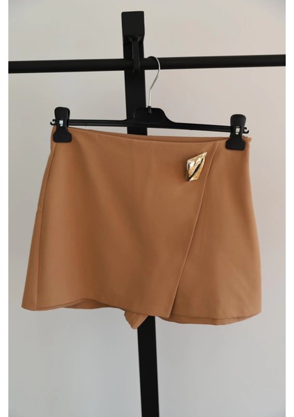 Camel Gold Toka Detay Şort Etek