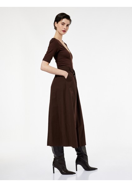 U Yaka Kısa Kollu Kemer Detaylı A Kesim Uzun Elbise fiyatları