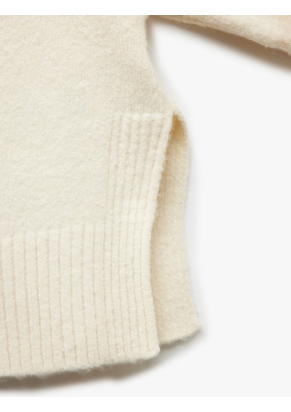 Uzun Kollu Bisiklet Yaka Triko Hırka indirimleri