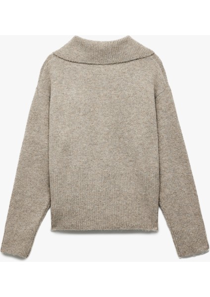 Regular Fit Uzun Kollu Yarım Düğme Detaylı Geniş Polo Yaka Triko Kazak indirimleri