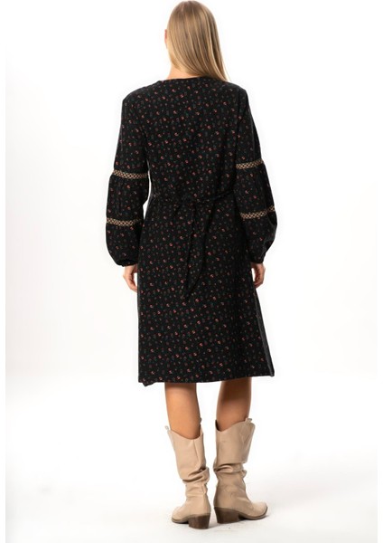 Uzun Kol Nurperi Pazen V Yaka Desenli Kışlık Midi Boy Elbise Siyah Syh fiyatları