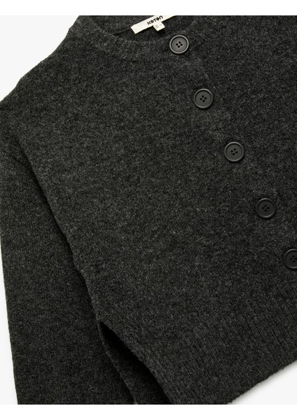 Uzun Kollu Bisiklet Yaka Triko Hırka indirimleri