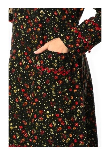 Uzun Kol Firdevs Kare Yaka Cep Detaylı Kısa Kışlık Pazen Elbise Çiçek Desen Siyah Syh modelleri