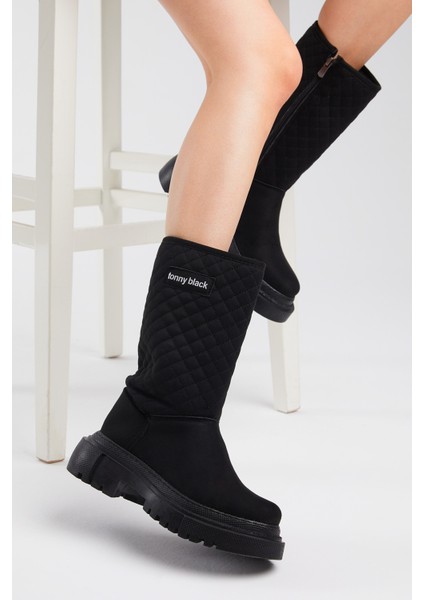 Kadın Siyah Kapitone Desenli Rahat Kalıp Uzun Bot